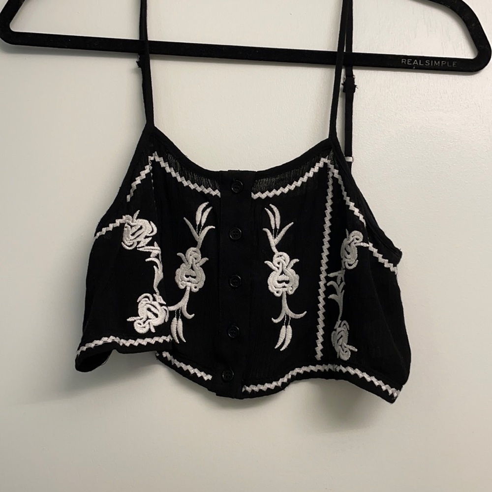 Crop top